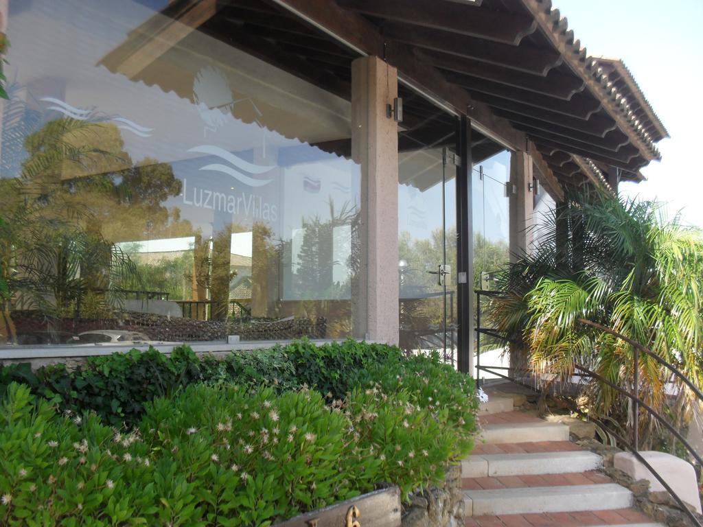 Luzmar Villas Exterior photo